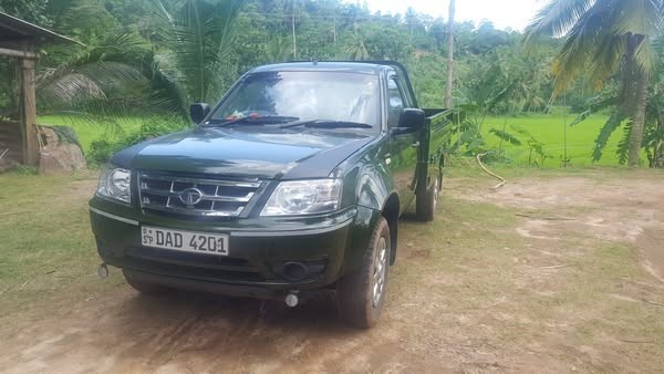 tata-xenon-2015-big-3