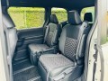 toyota-voxy-s-z-highest-spec-small-3