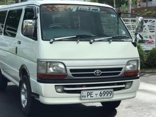 toyota-trh-112