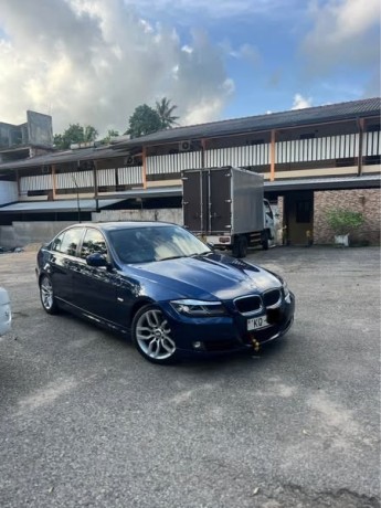 bmw-320d-big-1
