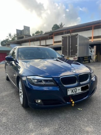 bmw-320d-big-0