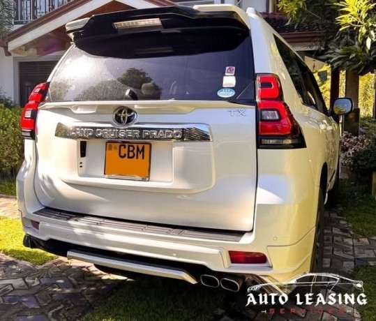 toyota-land-cruiser-prado-tx-trj150-2017-big-1