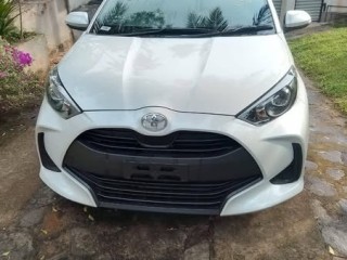 toyota-yaris