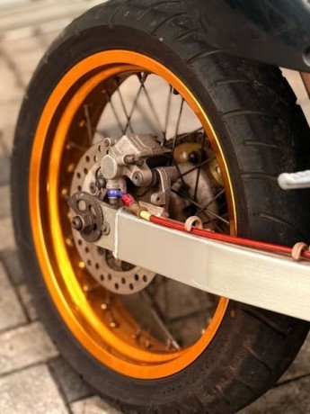 honda-xr-250-registered-big-1