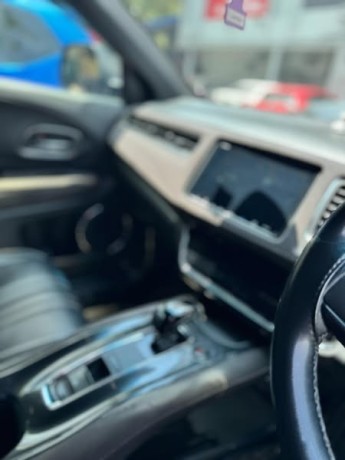 honda-vezel-2018-big-3