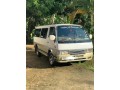 nissan-caravan-1995-small-2