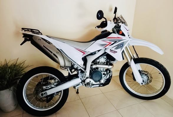 yamaha-wr-250r-big-3