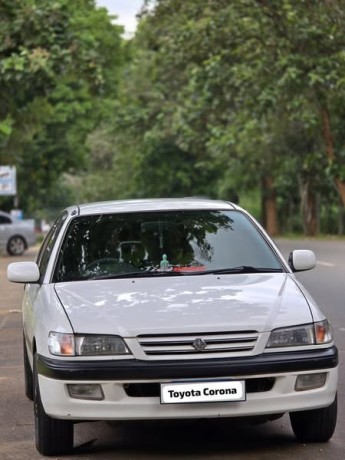 toyota-corona-premio-big-0