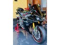 yamaha-yzf-r1-2011-small-0