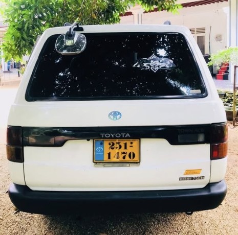 toyota-townace-cr27-lotto-big-1