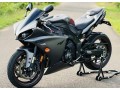 yamaha-r1-2014-small-2