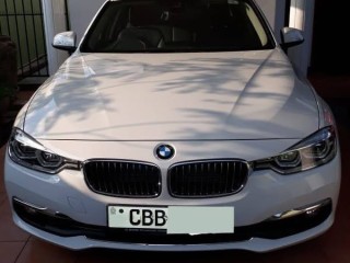 bmw-318i-luxury-line-2016