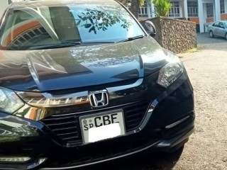 honda-vezel-2017