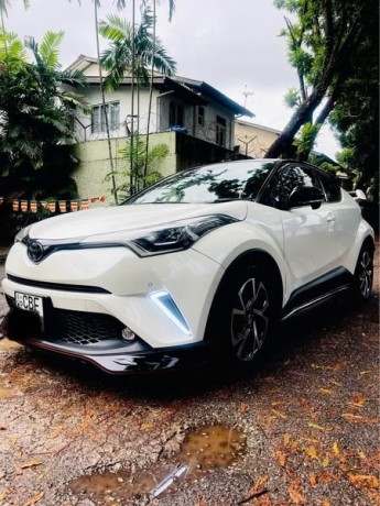 toyota-chr-gt-turbo-ngx-10-big-0