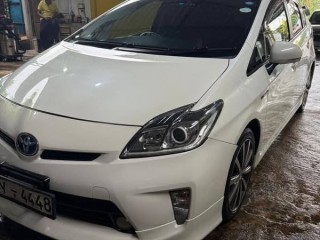 for-sale-toyota-prius-automatic-hibrid-20122014