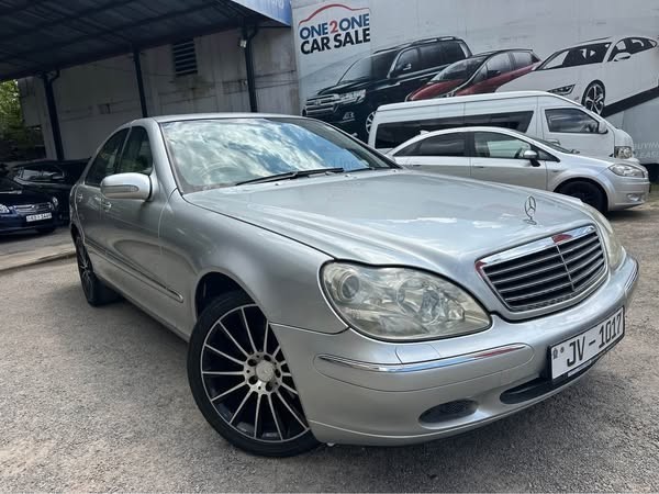 mercedes-benz-s320-big-0