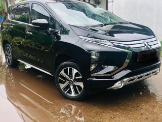 mitsubishi-xpander