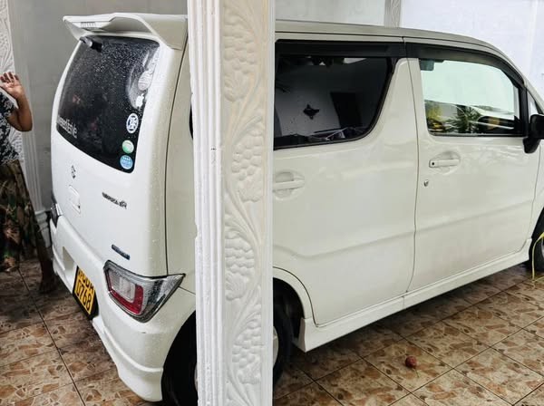 suzuki-wagon-r-fz-2018-big-3