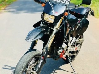 suzuki-drz-400-k8-registered