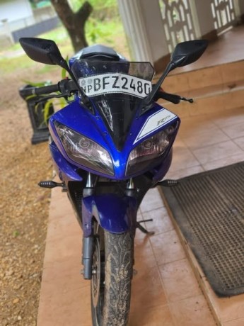 yamaha-r15-2017-big-2