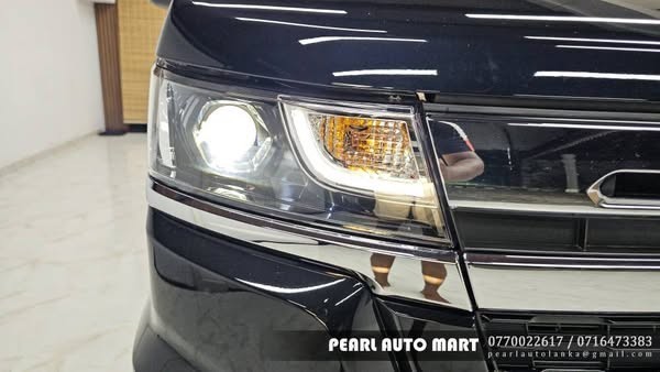 brand-new-suzuki-wagon-r-custom-z-2024-unregistered-big-3