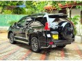 toyota-land-cruiser-prado-150-small-3
