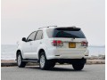 toyota-fortuner-small-4