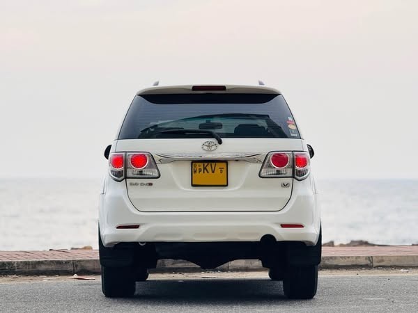 toyota-fortuner-big-2