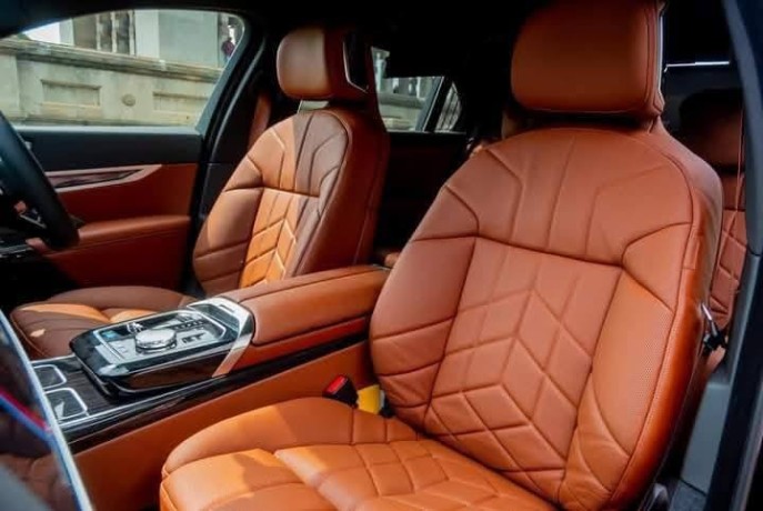 2024-bmw-i7-m-sport-ultimate-big-3