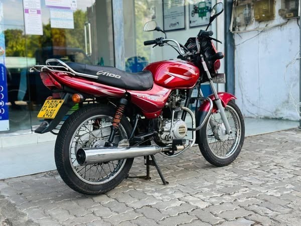 bajaj-ct-100-big-0