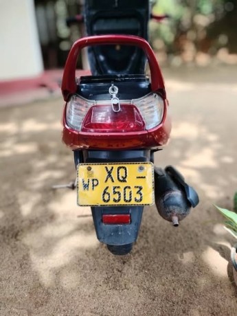 hero-honda-pleasure-2012-big-0