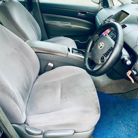toyota-prius-2nd-generation-for-sale-big-4
