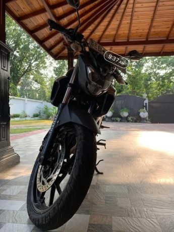 yamaha-fz-v3-big-1
