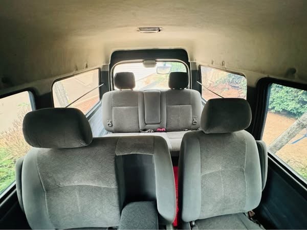 mazda-bongo-big-4