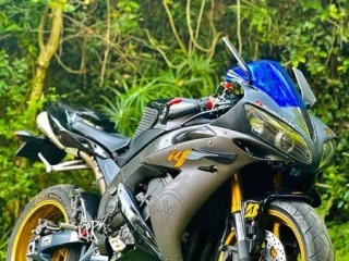 yamaha-r1-2007