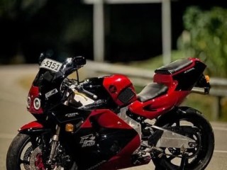 honda-cbr-mc22-ch-101