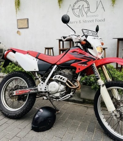 honda-xr-250-registered-big-1