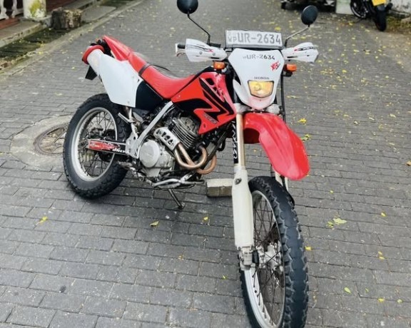 honda-xr-250-registered-big-2