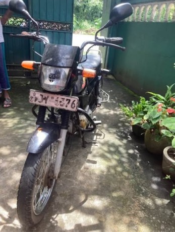 bajaj-byk-big-0