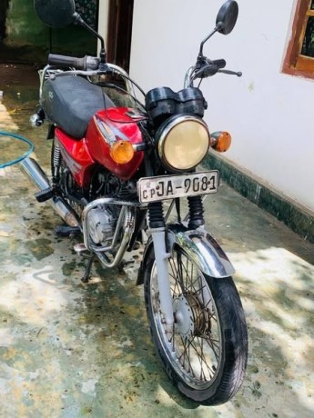 bajaj-boxer-big-1