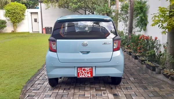 daihatsu-mira-es-202307-unregistered-big-4