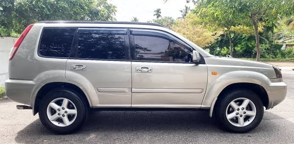 nissan-x-taril-t30-big-4