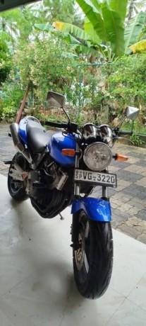 honda-hornet-big-1