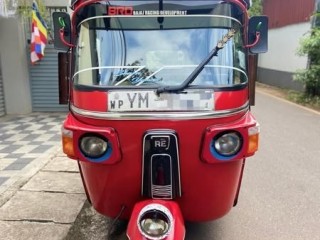 bajaj-4-stroke-threewheel