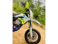kawasaki-klx250-registered-small-2