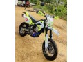 kawasaki-klx250-registered-small-0