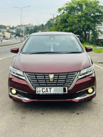 toyota-premio-g-superior-big-8
