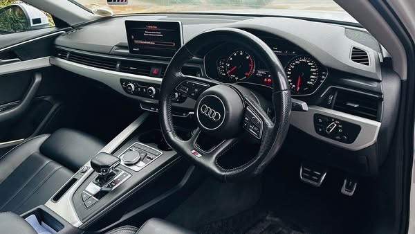 audi-a4-big-3