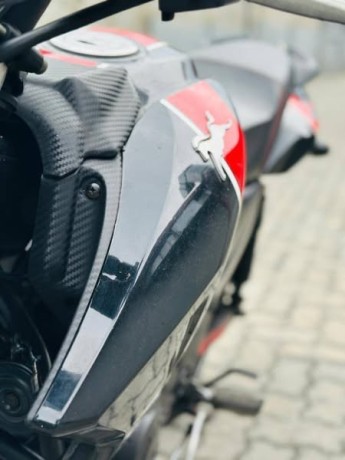 tvs-apache-rtr-160-2v-big-3