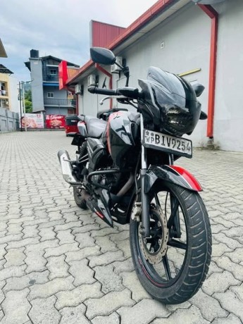 tvs-apache-rtr-160-2v-big-0